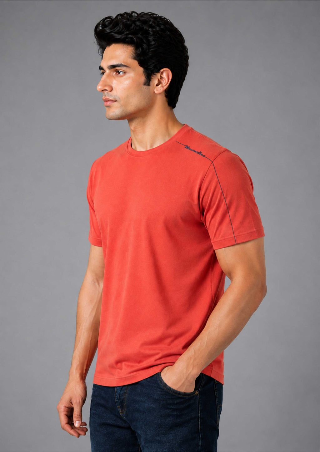 ROUND NECK T-SHIRT