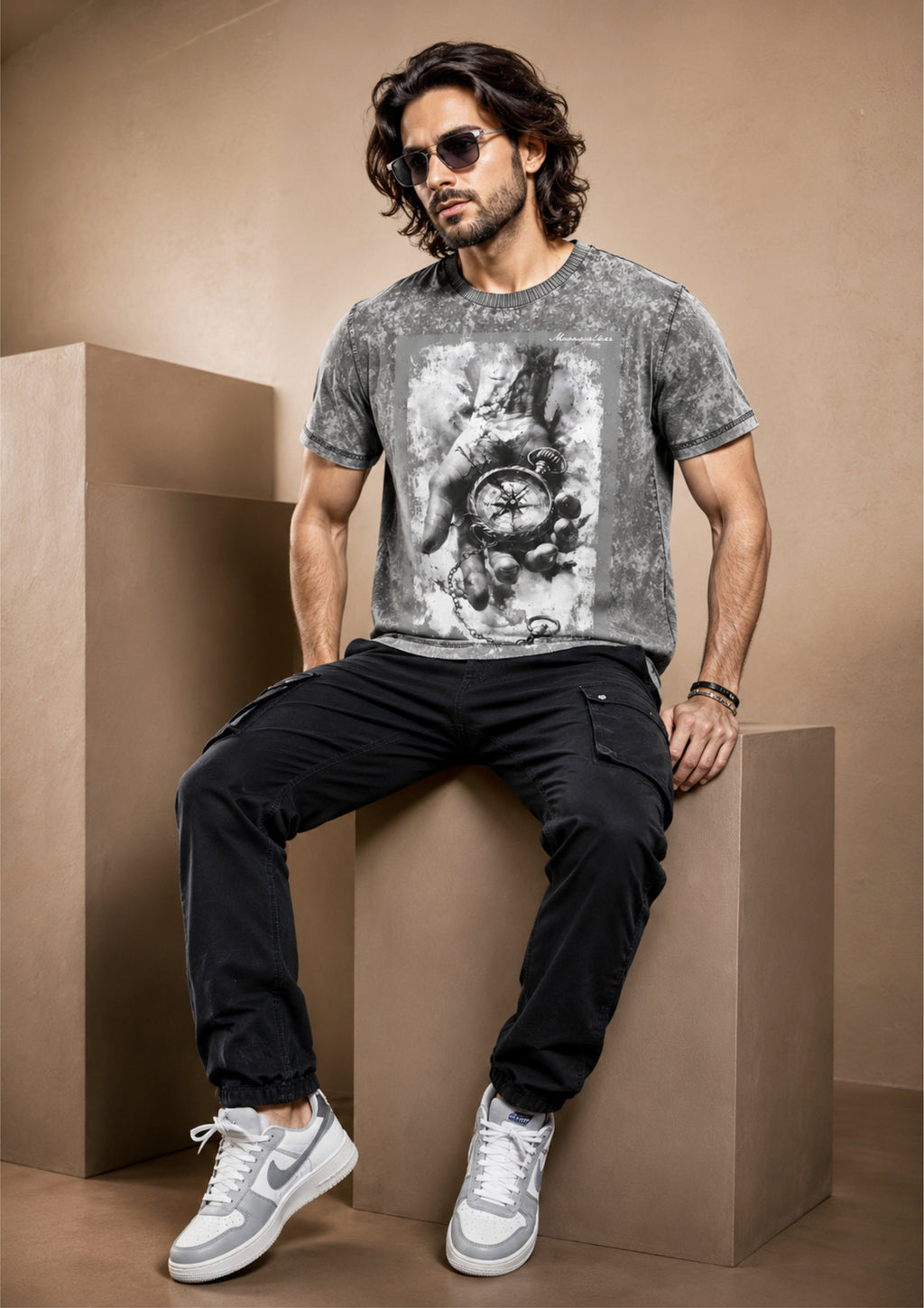 ACID-WASHED GRAPHIC T-SHIRT
